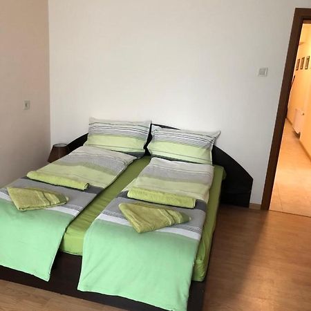 Central House Blagoevgrad Esterno foto