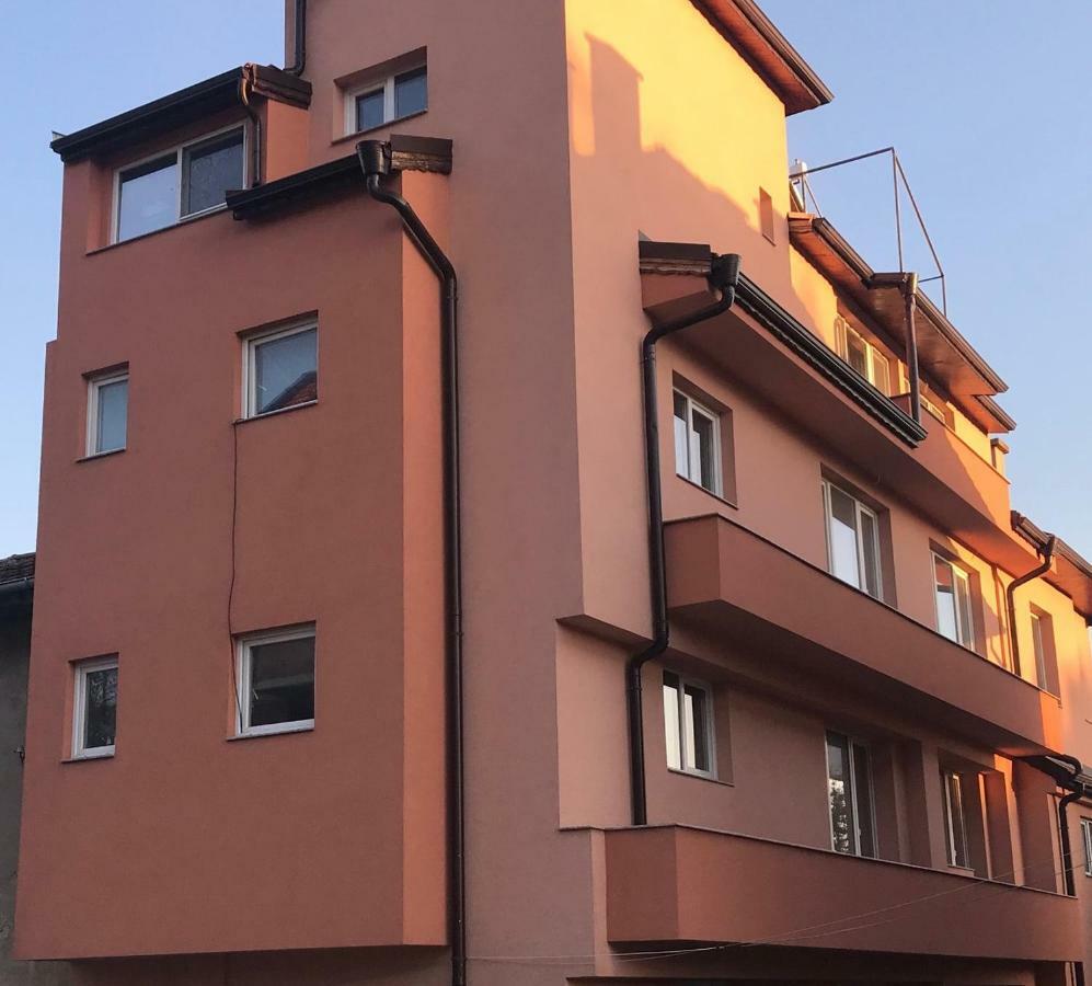 Central House Blagoevgrad Esterno foto